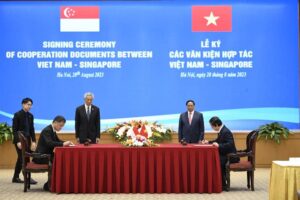 Ký kết bản ghi nhớ giữa Việt Nam và Singapore về hợp tác giáo dục