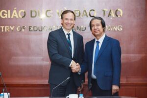 Bộ trưởng Nguyễn Kim Sơn làm việc với Trường Đại học Fullbright