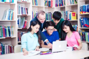 Trung tâm cần làm gì để có thể đón đầu xu hướng giảng dạy mới nhất?