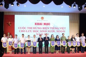 Khai mạc Cuộc thi hùng biện tiếng Việt cho lưu học sinh nước ngoài năm 2023