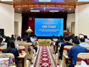 Nâng cao chất lượng công tác xoá mù chữ cho vùng đồng bào dân tộc thiểu số