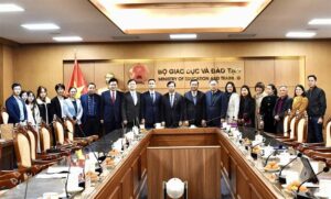 Tăng cường hợp tác giữa đại học Việt Nam với Đại học Thanh Hoa, Trung Quốc