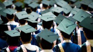 Nhiều thay đổi trong việc công nhận văn bằng do nước ngoài cấp để sử dụng tại Việt Nam